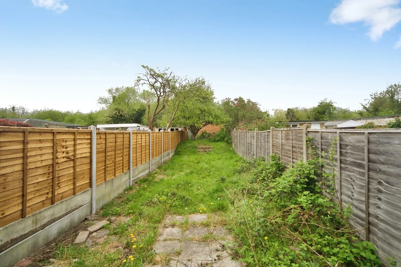 Western Avenue, Dagenham, RM10, photo 7