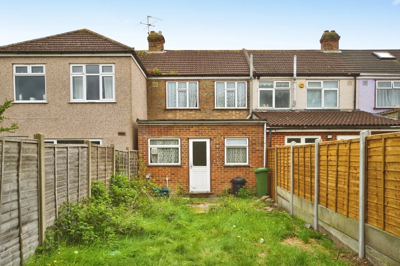 Western Avenue, Dagenham, RM10, photo 14