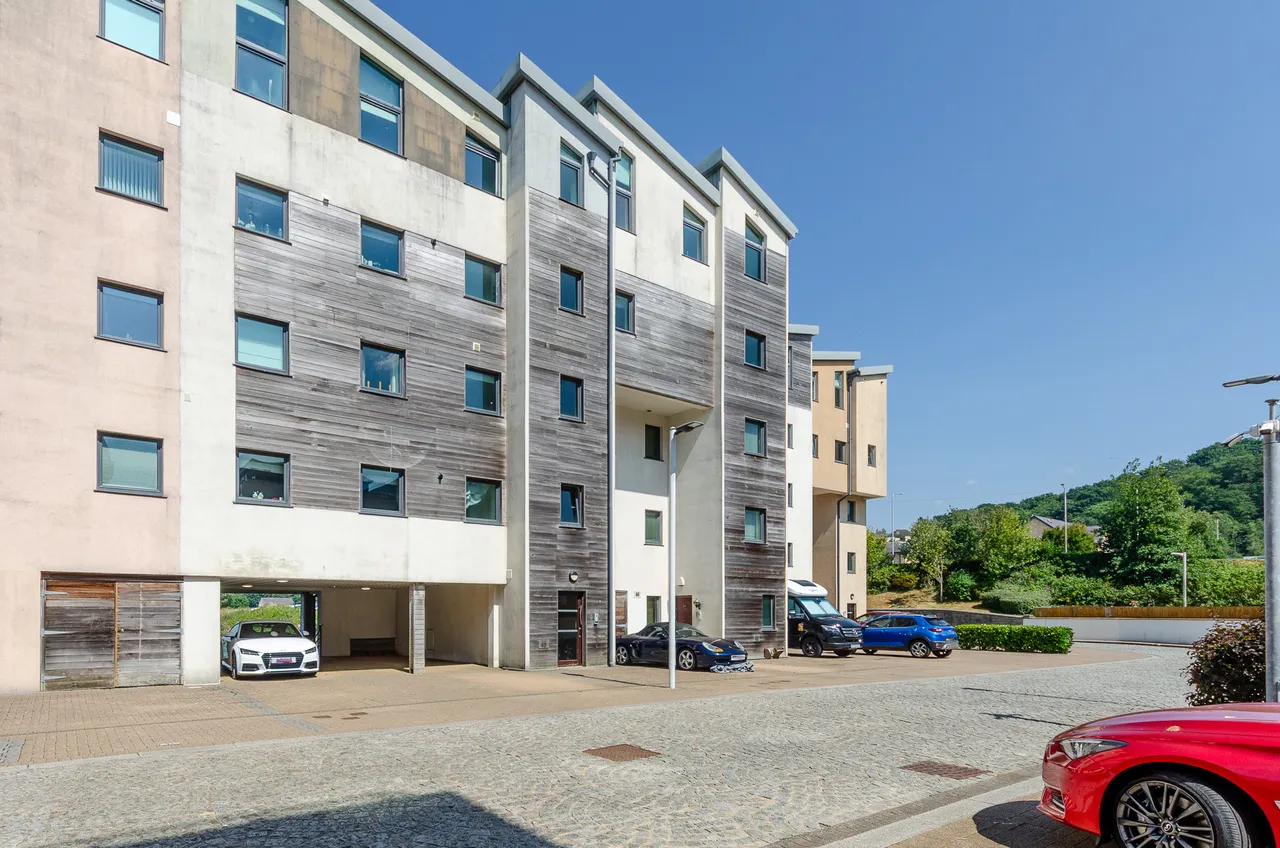 3 bed flat for sale, Doc Fictoria, Caernarfon, LL55