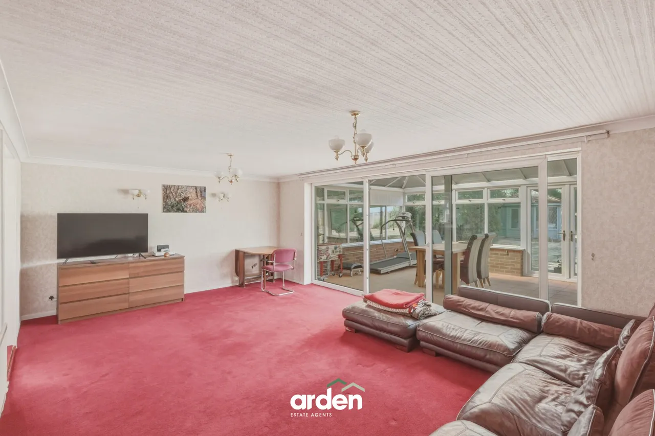 Alcester Road, Radford, WR7, photo 5
