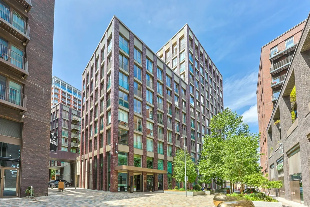 2 bed flat for sale, New Union Square, Vauxhall, SW11