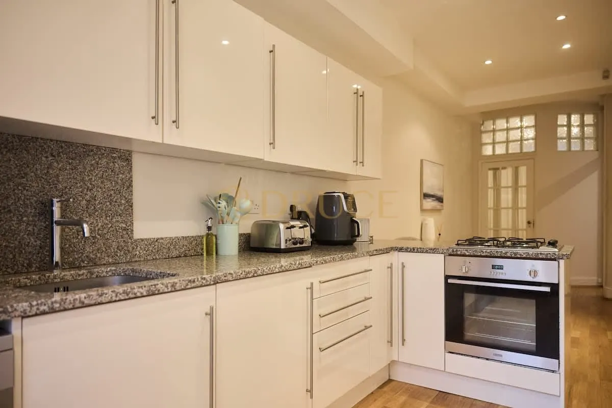 Sinclair Road, W14, photo 4