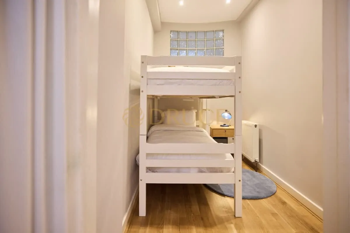 Sinclair Road, W14, photo 8