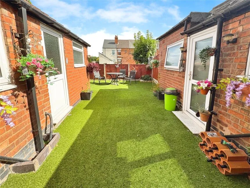 Railway Terrace, Bulkington Road, Warwickshire, CV12, photo 12