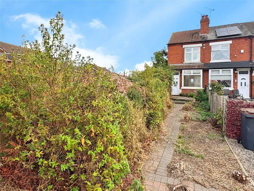 2 bed house for sale — Railway Terrace, Bulkington Road, Warwickshire, CV12