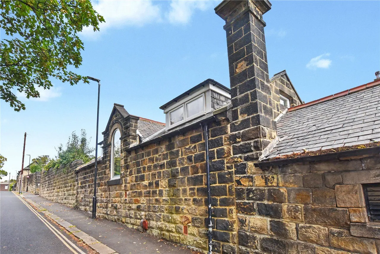 Clarence Road, Horsforth, LS18, photo 14