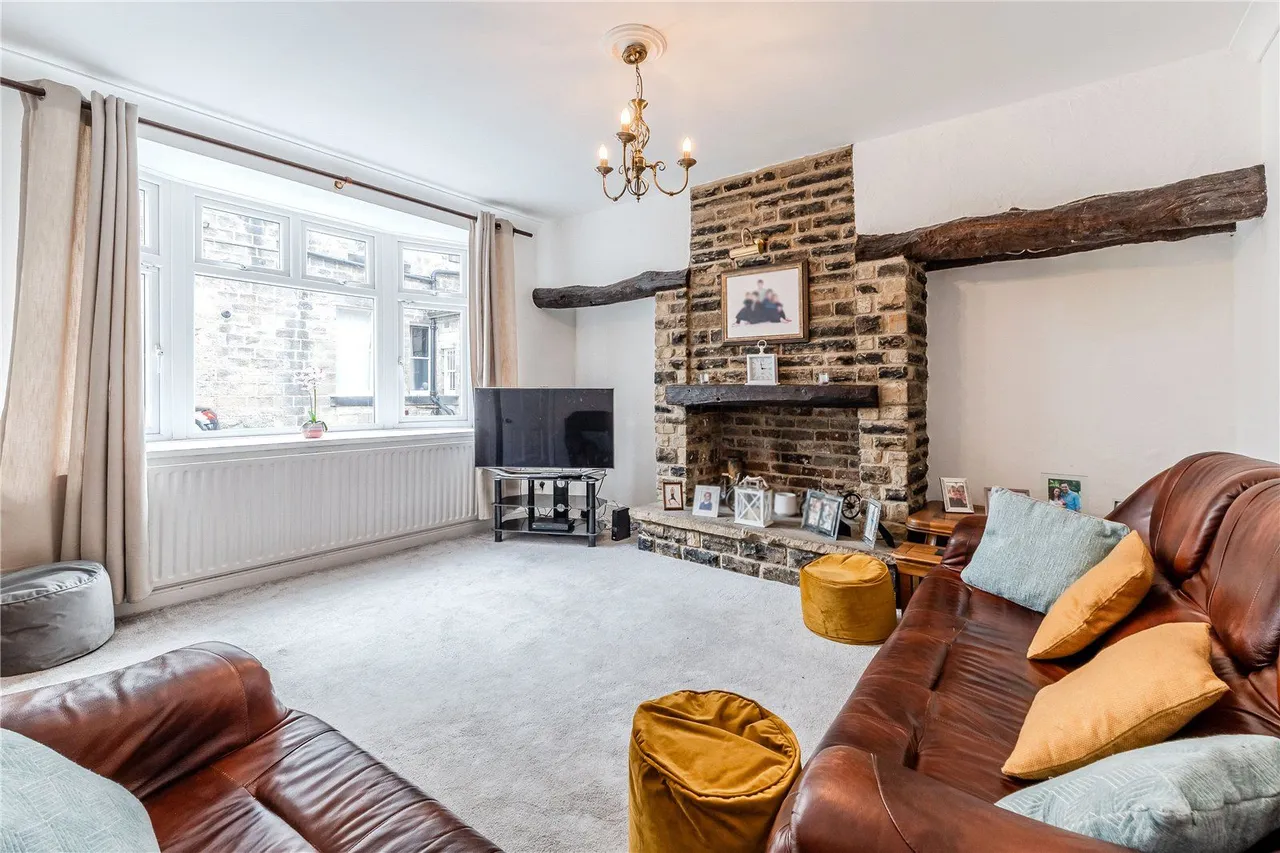 Clarence Road, Horsforth, LS18, photo 2