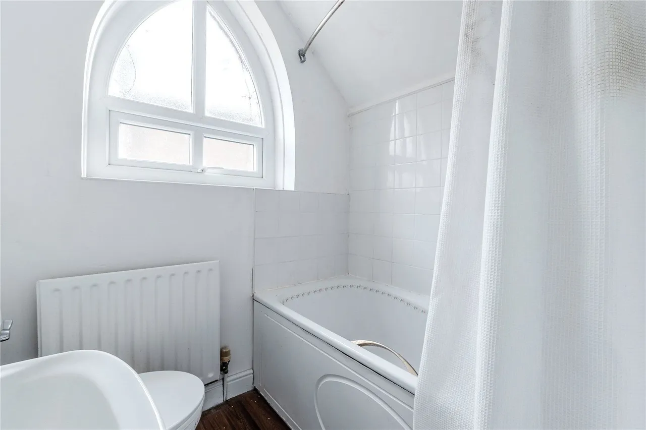 Clarence Road, Horsforth, LS18, photo 9
