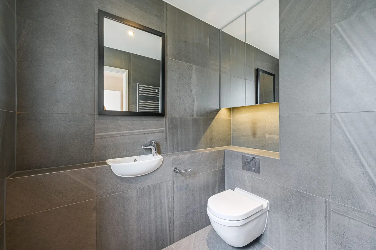 Apartment 3, 48 Reminder Lane, London, photo 3