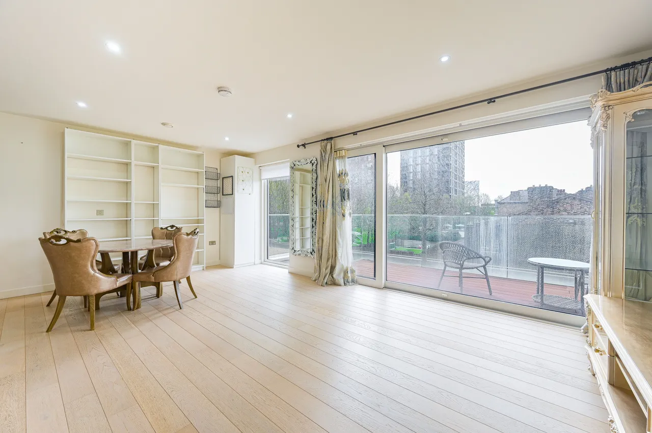 Apartment 3, 48 Reminder Lane, London, photo 9