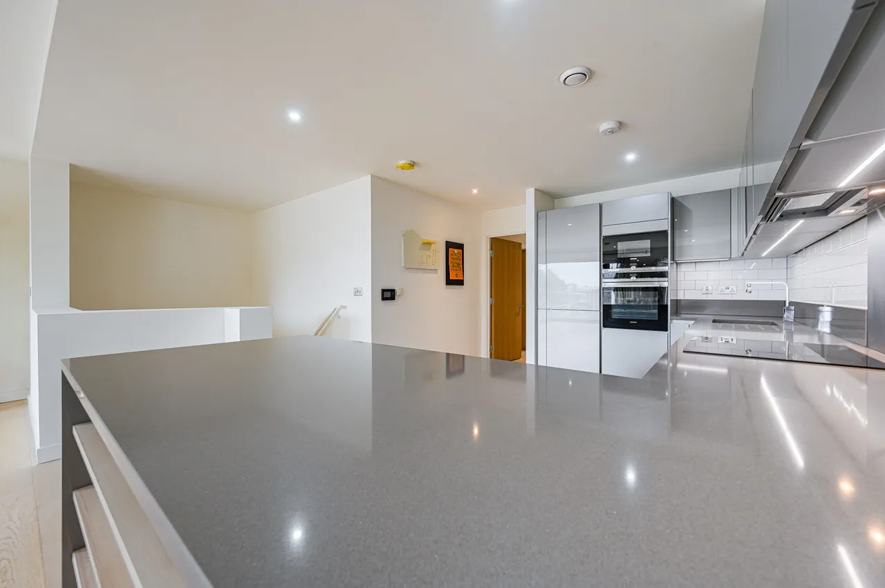 Apartment 3, 48 Reminder Lane, London, photo 7