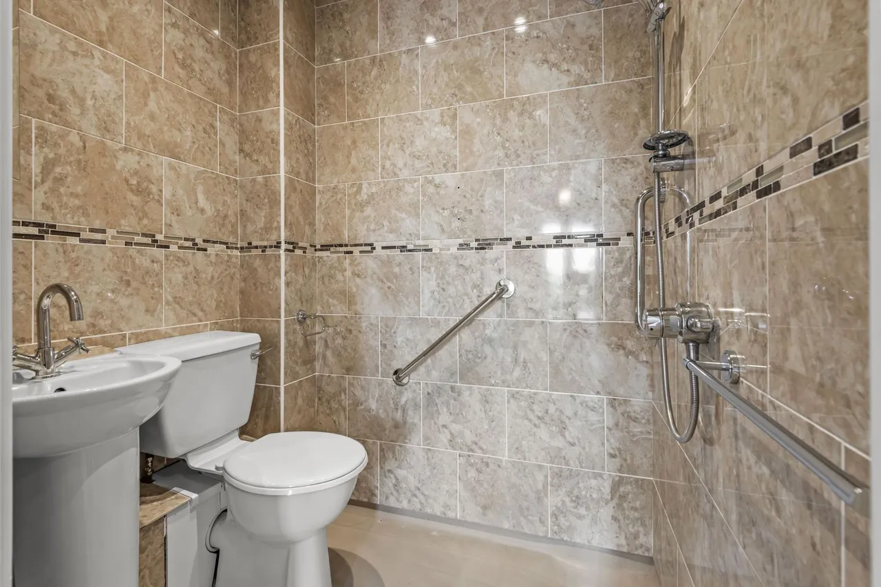 Plymstock Road, Plymstock, PL9, photo 30