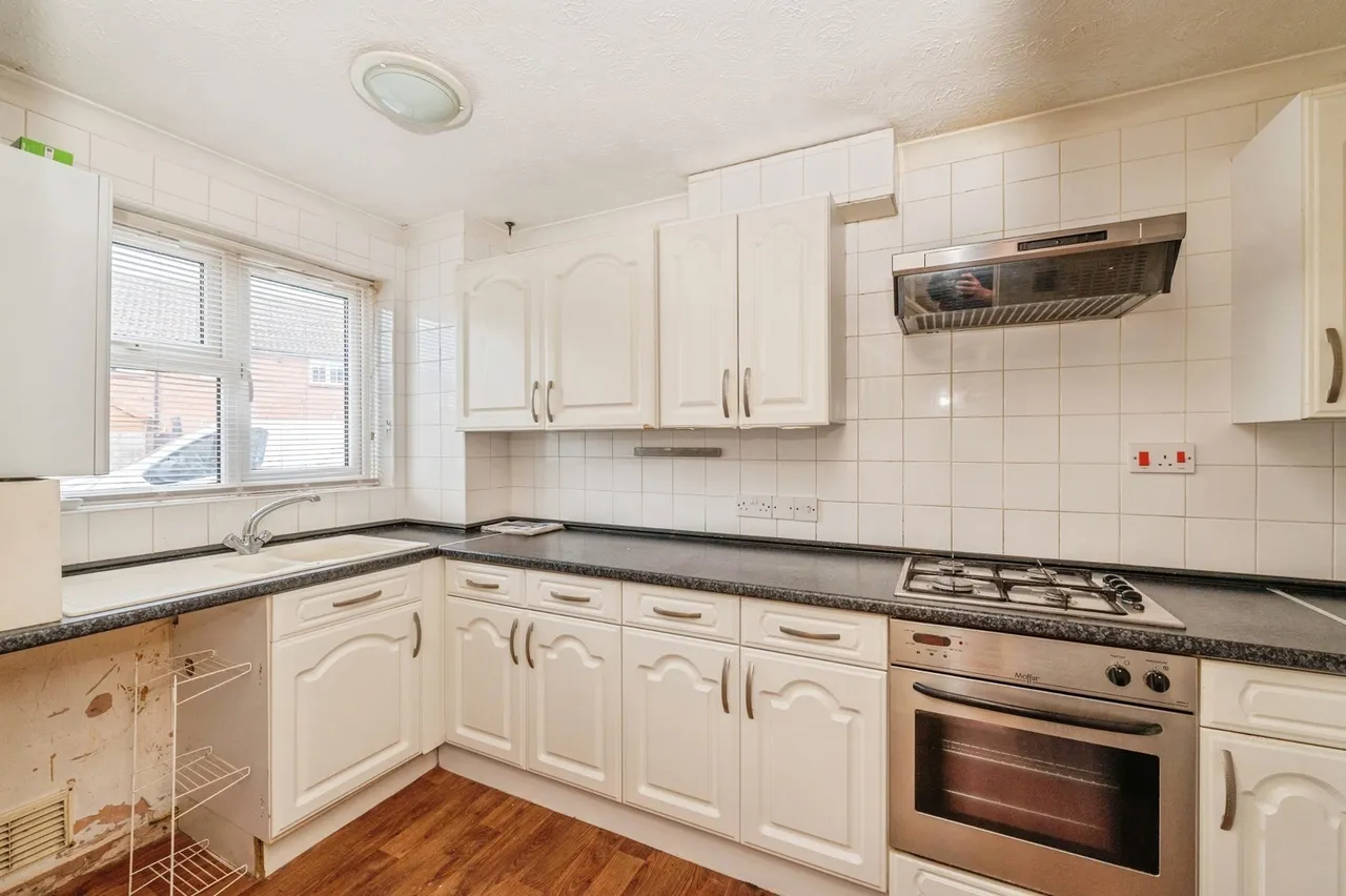 Haig Road, Grays, Essex, RM16, photo 4