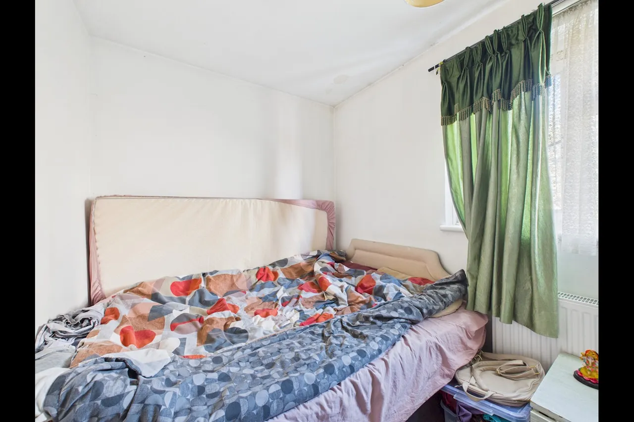 Abbey Close, Hayes, UB3, photo 8