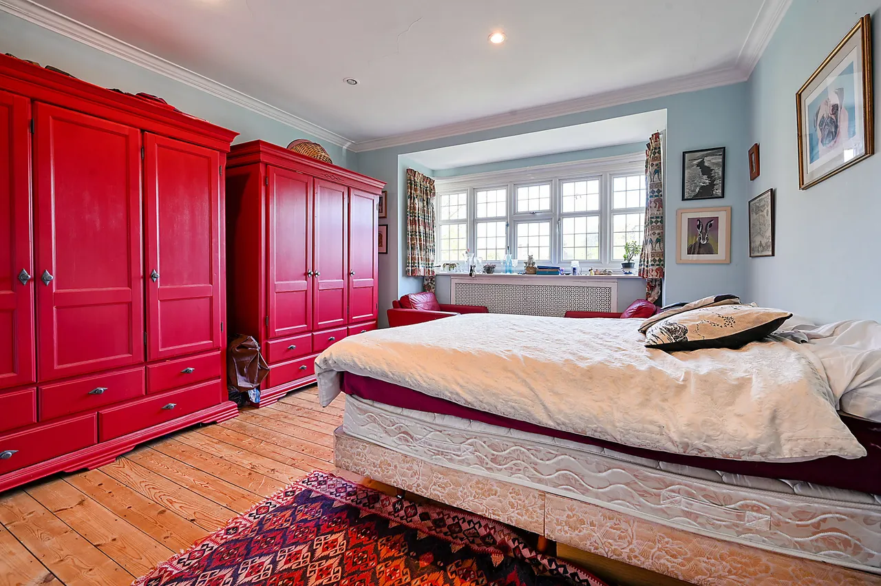 London, SW20, photo 12