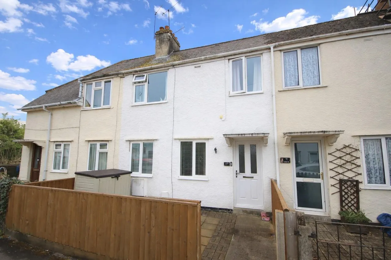 3 bed house for sale, Woodlands Road, Chippenham