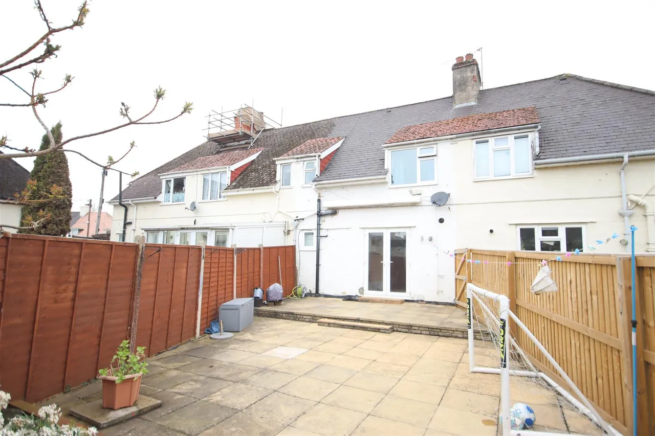 Woodlands Road, Chippenham, photo 11