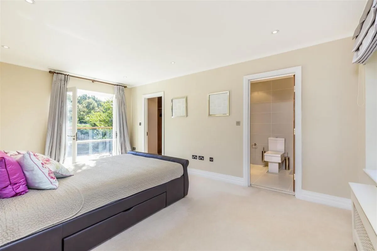 Stoke Road, Kingston Upon Thames, KT2, photo 11