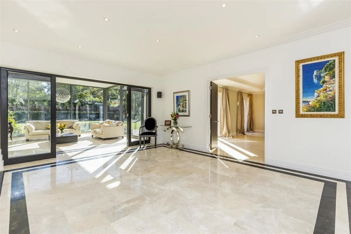 Stoke Road, Kingston Upon Thames, KT2, photo 8