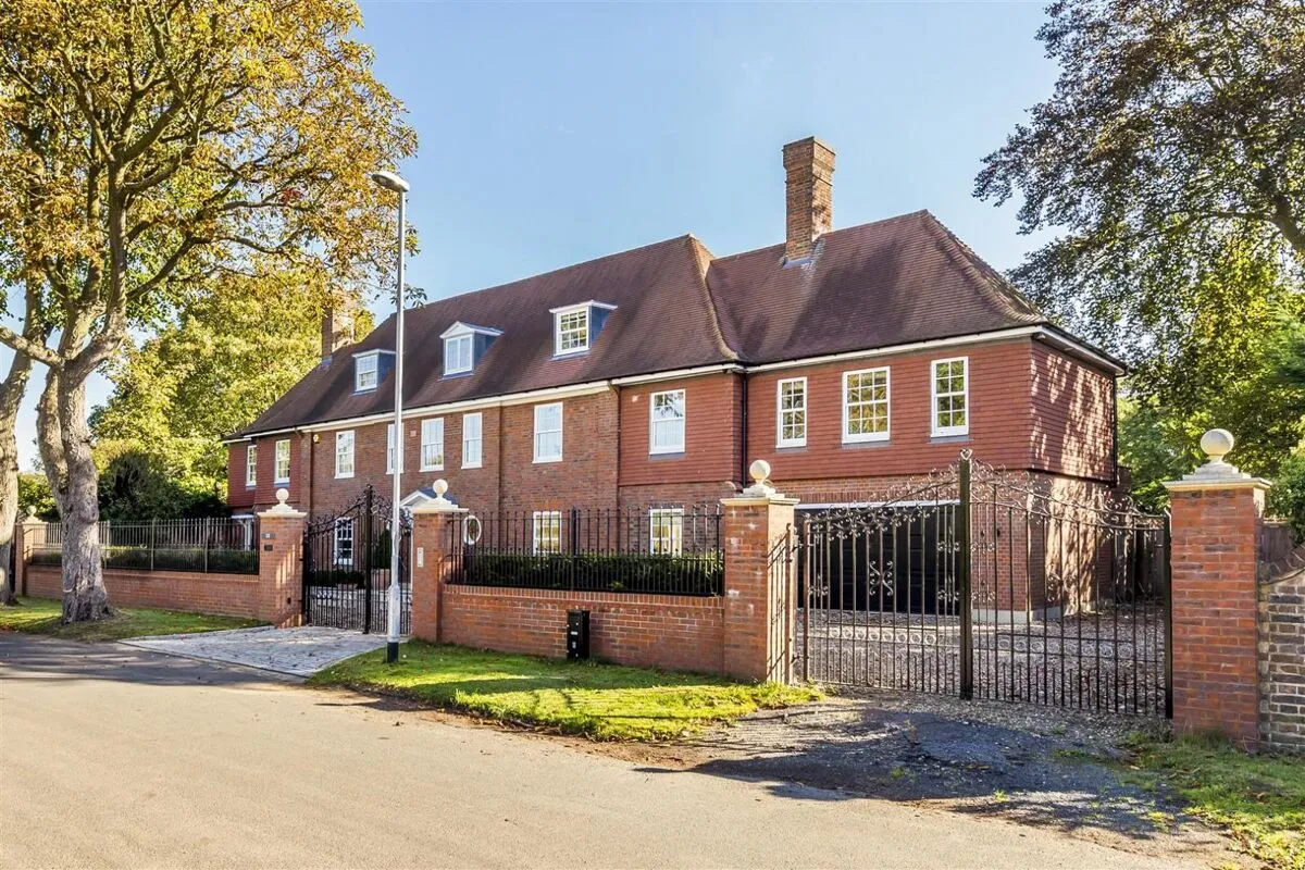 Stoke Road, Kingston Upon Thames, KT2, photo 21