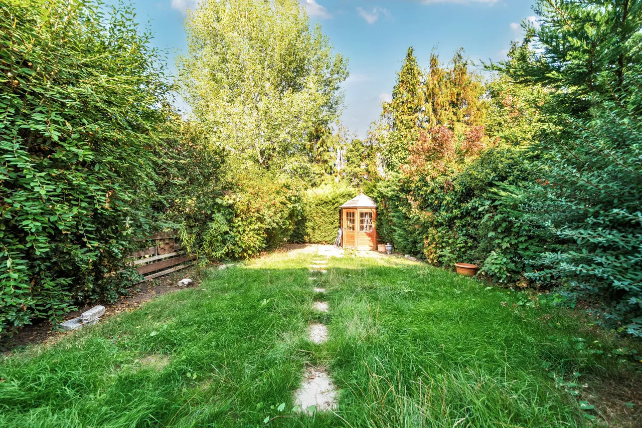Hever Gardens, Bickley, BR1, photo 4