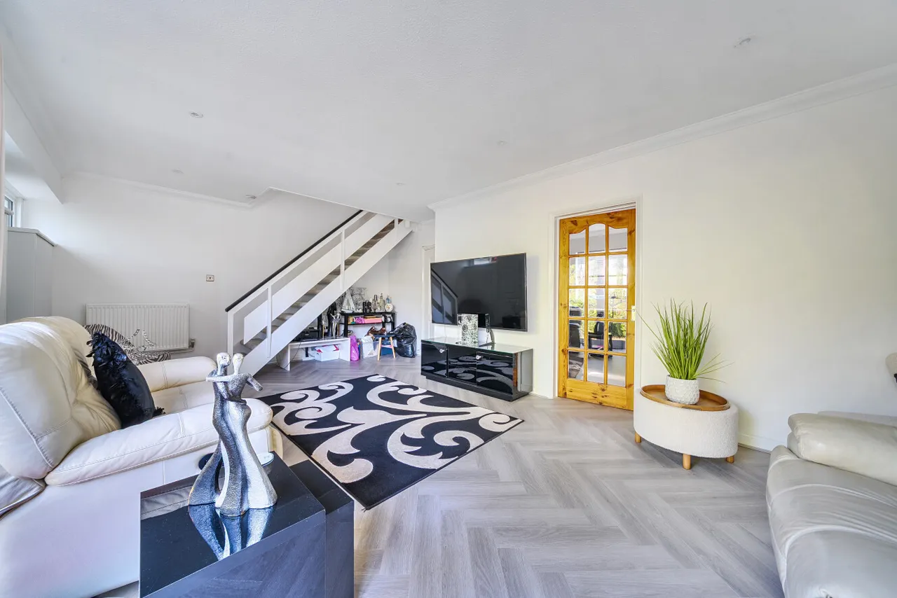 Hever Gardens, Bickley, BR1, photo 14