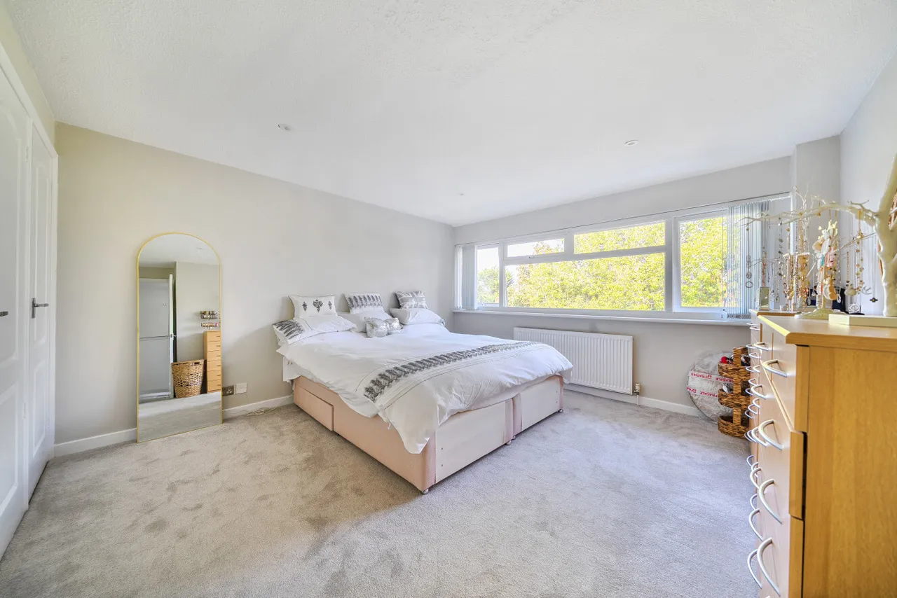 Hever Gardens, Bickley, BR1, photo 7