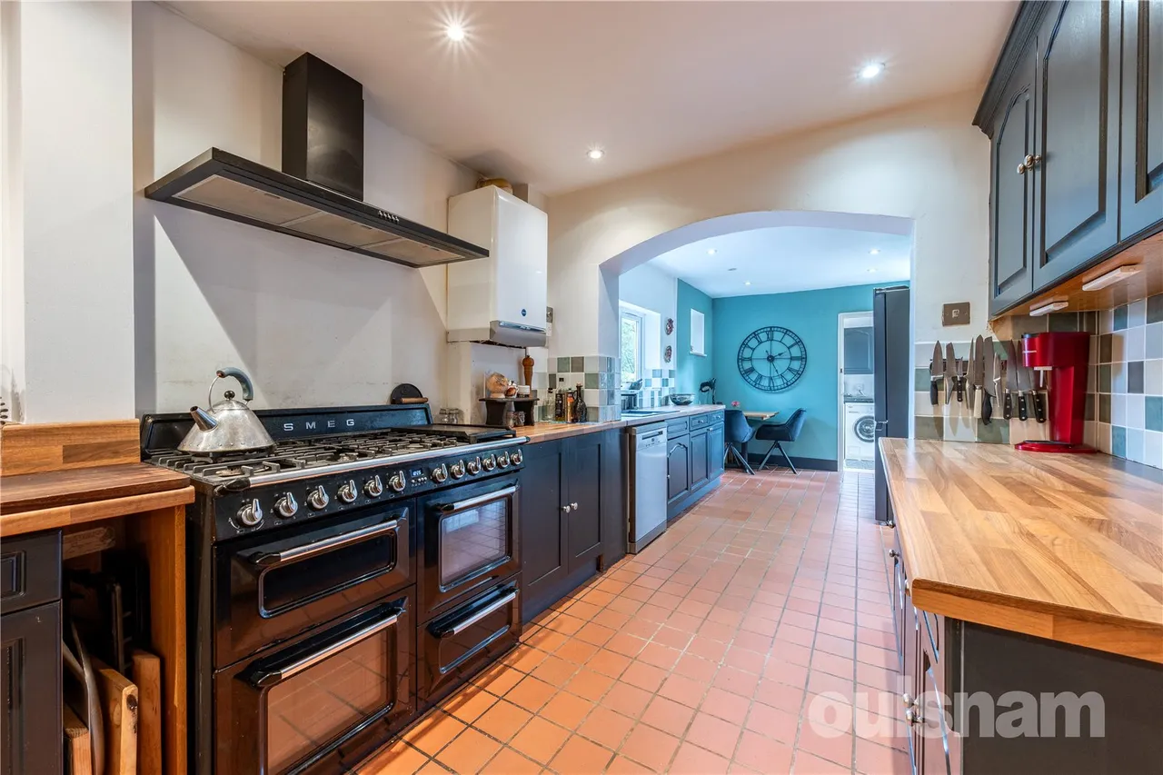 Linthurst Newtown, Blackwell, B60, photo 4