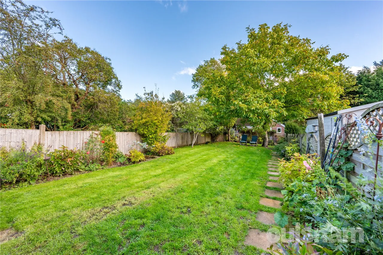 Linthurst Newtown, Blackwell, B60, photo 27