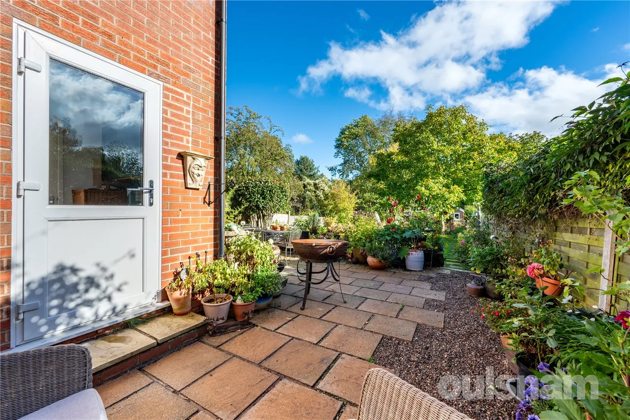 Linthurst Newtown, Blackwell, B60, photo 30