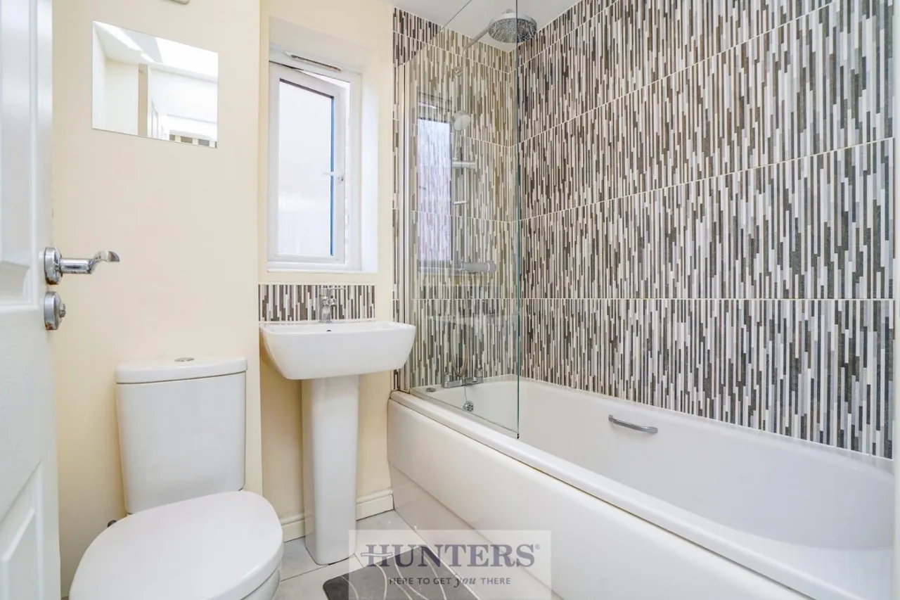 Sycamore Drive, Castleford, WF10, photo 11