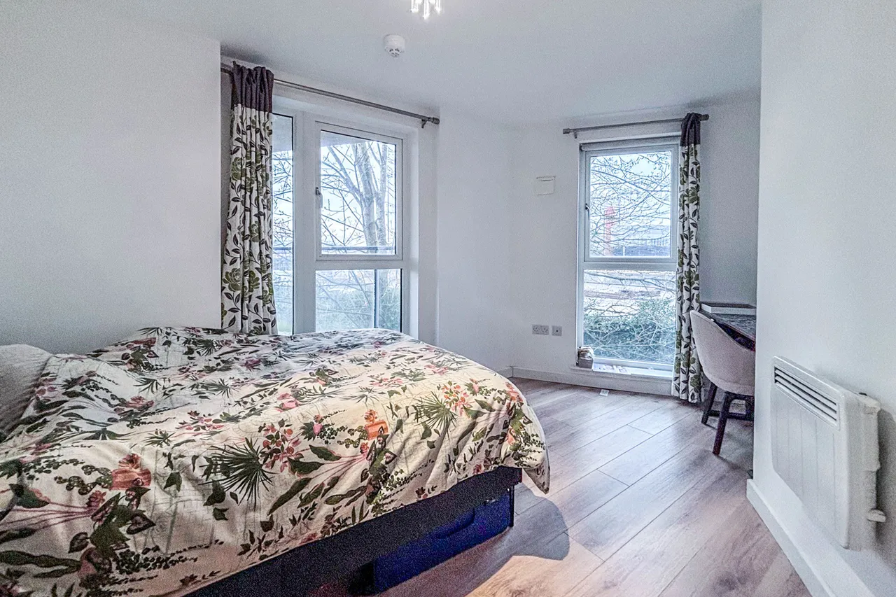 25 Nankeville Court, Guildford Road, Woking, photo 6