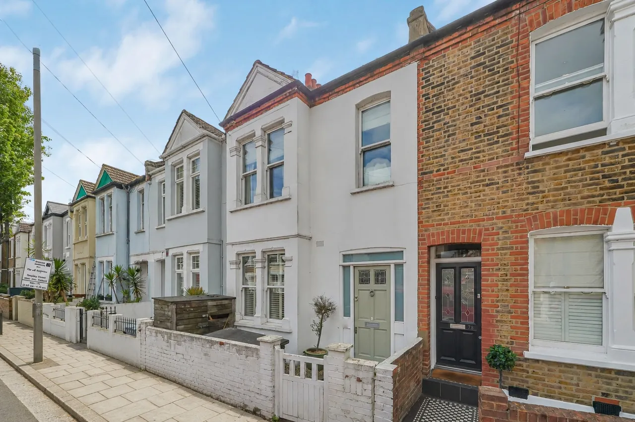Lydden Grove, Earlsfield, London, SW18, photo 3