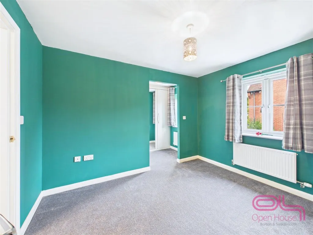 Moray Close, Swadlincote, DE11, photo 15