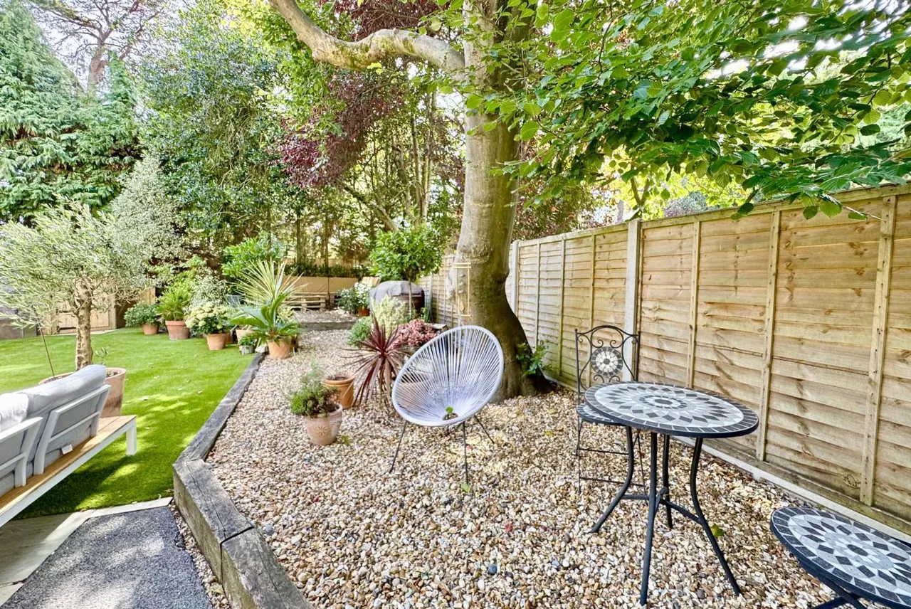 Roslin Road, BH3, photo 19