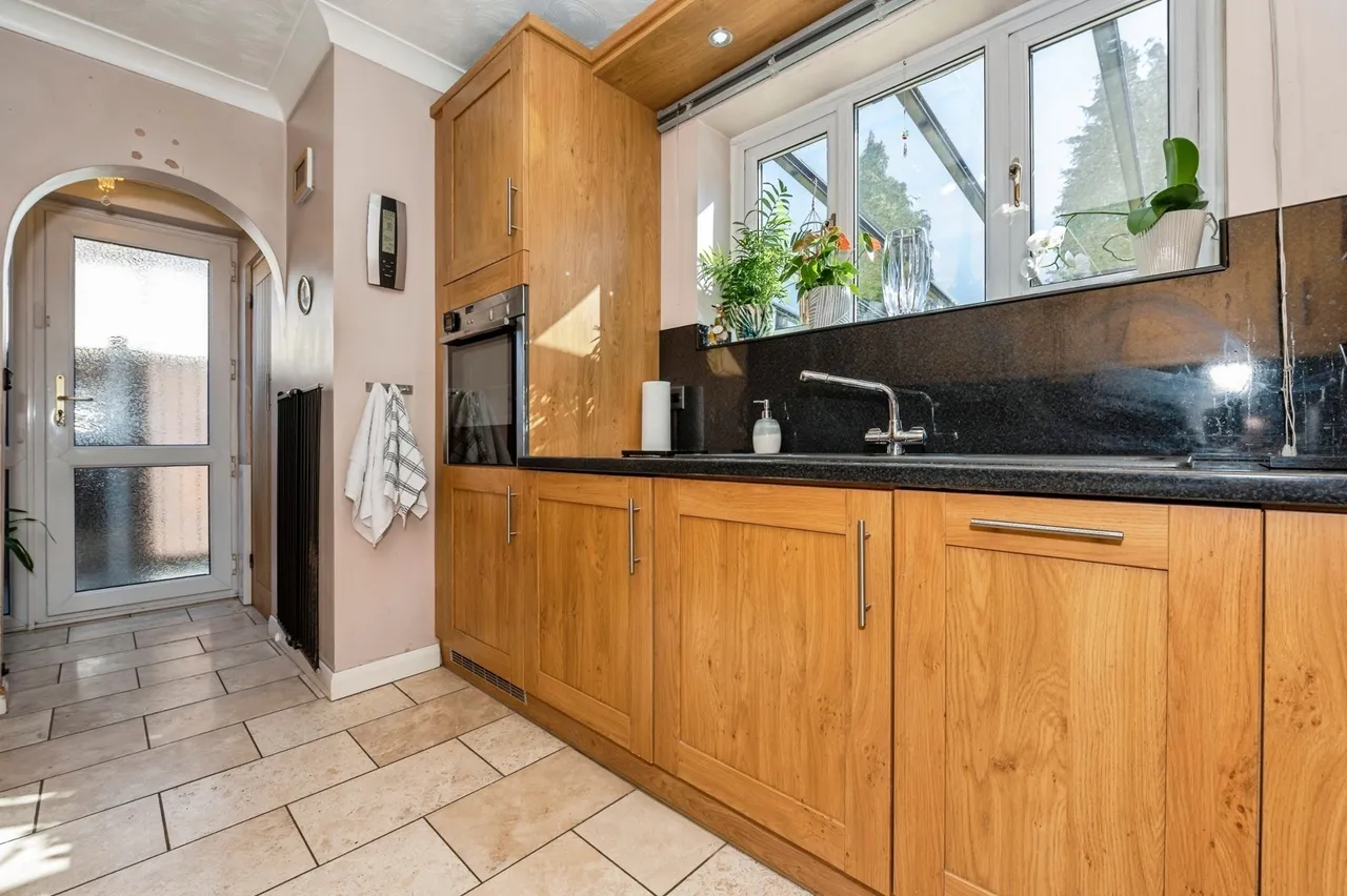 Araglen Avenue, South Ockendon, Essex, RM15, photo 6