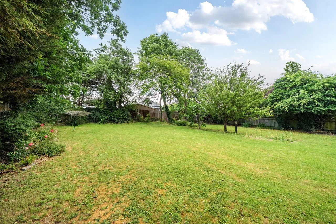Burnt Ash Hill, SE12, photo 18