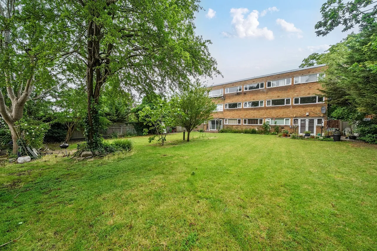 Burnt Ash Hill, SE12, photo 11