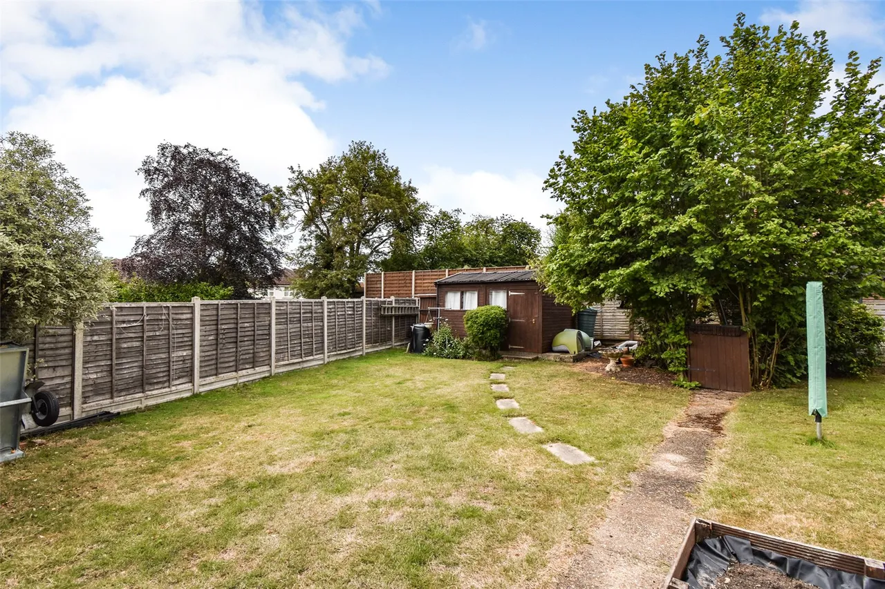 Kingsway, Aldershot, Hampshire, GU11 3PF, photo 9