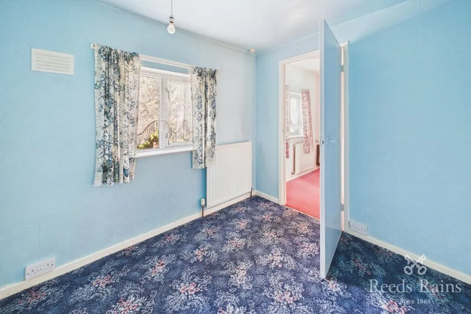 Lowedges Crescent, Sheffield, S8, photo 4