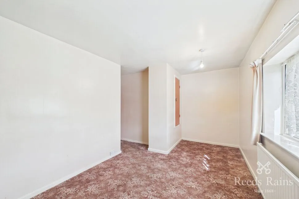 Lowedges Crescent, Sheffield, S8, photo 8