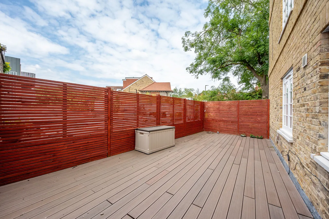 London, SW19, photo 3