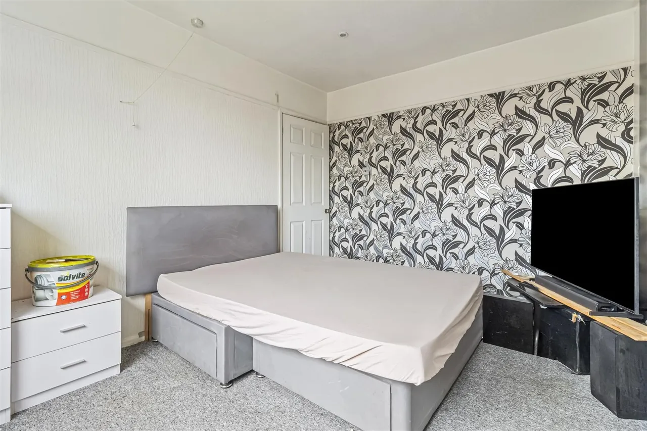 North Farm Road, Lancing, photo 11