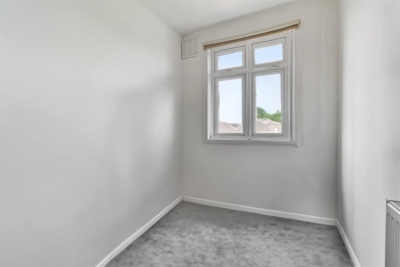 North Farm Road, Lancing, photo 10