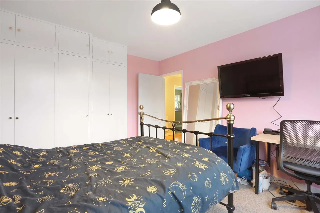 Sandy Lane, Cheam, Surrey, SM2 7NU, photo 12