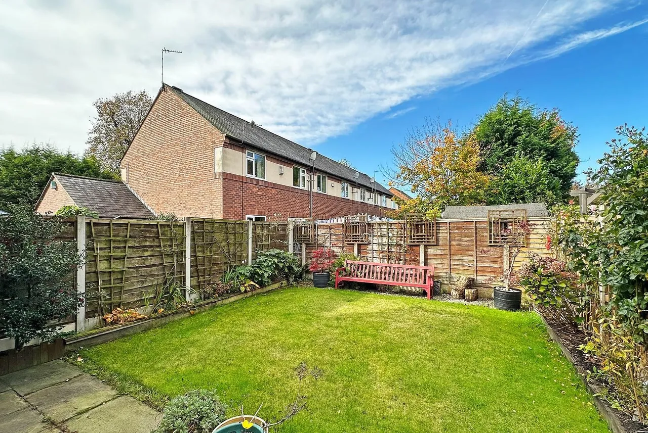 Abbotsford Grove, Timperley, Cheshire WA14 5AZ, photo 14