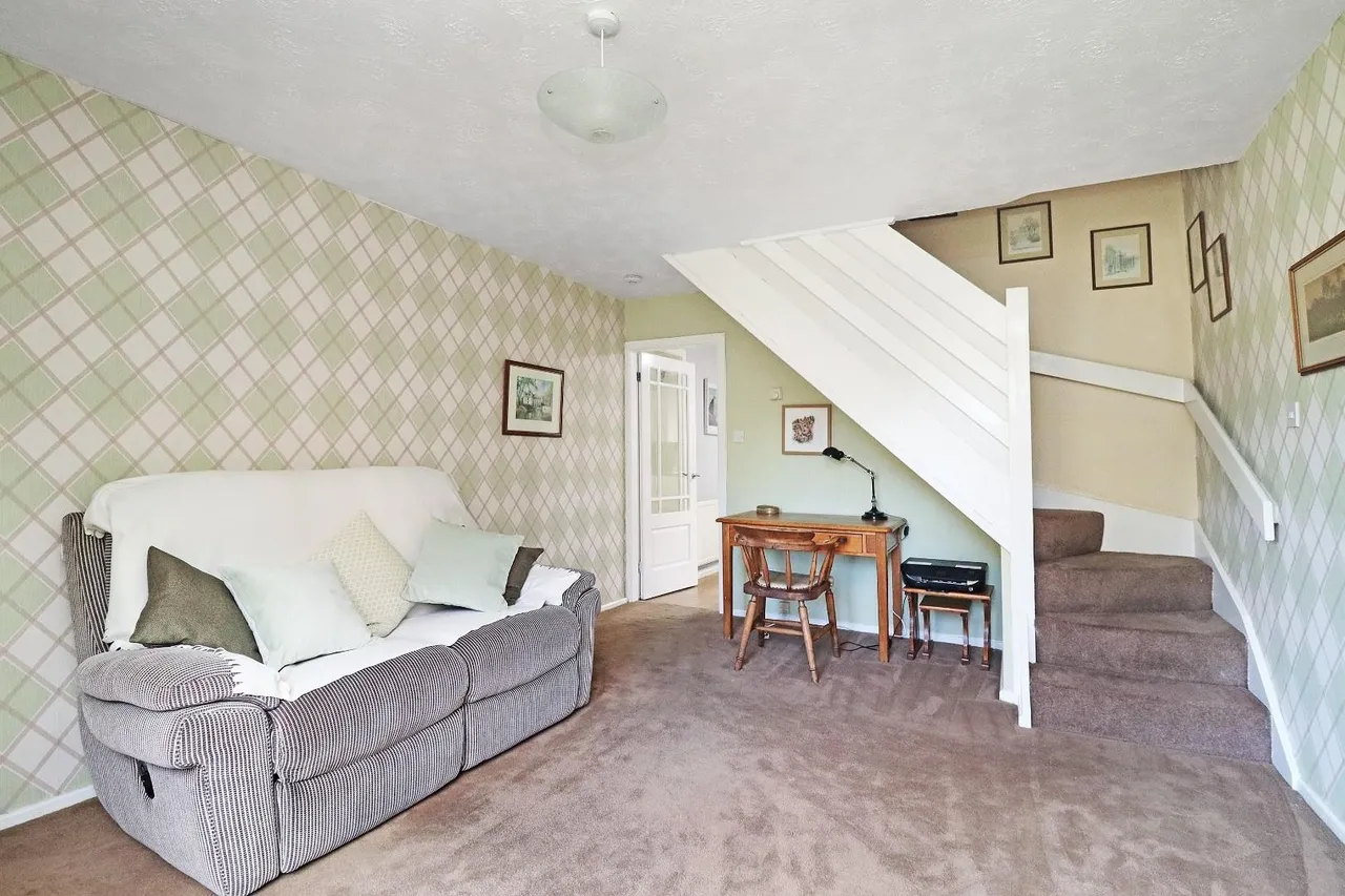 Abbotsford Grove, Timperley, Cheshire WA14 5AZ, photo 6