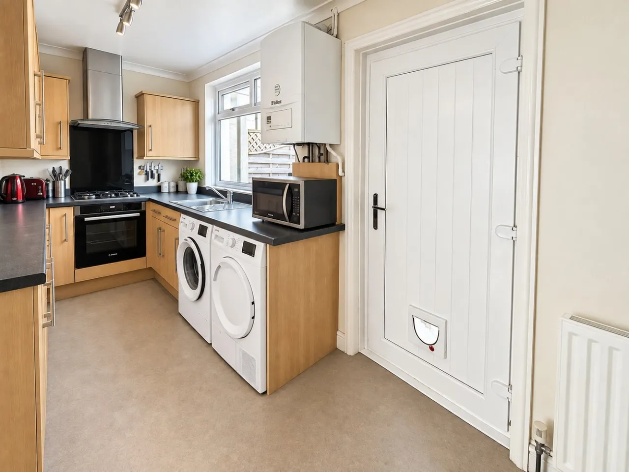 Kilroyd Avenue, Hunsworth, BD19, photo 6