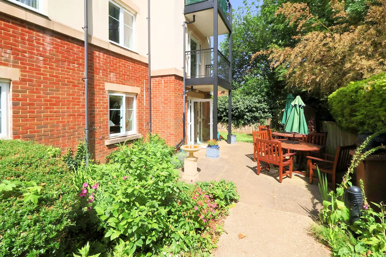 Flat 37, Mildred Court, Croydon, 26 Bingham Road, CR0 7EX, photo 11