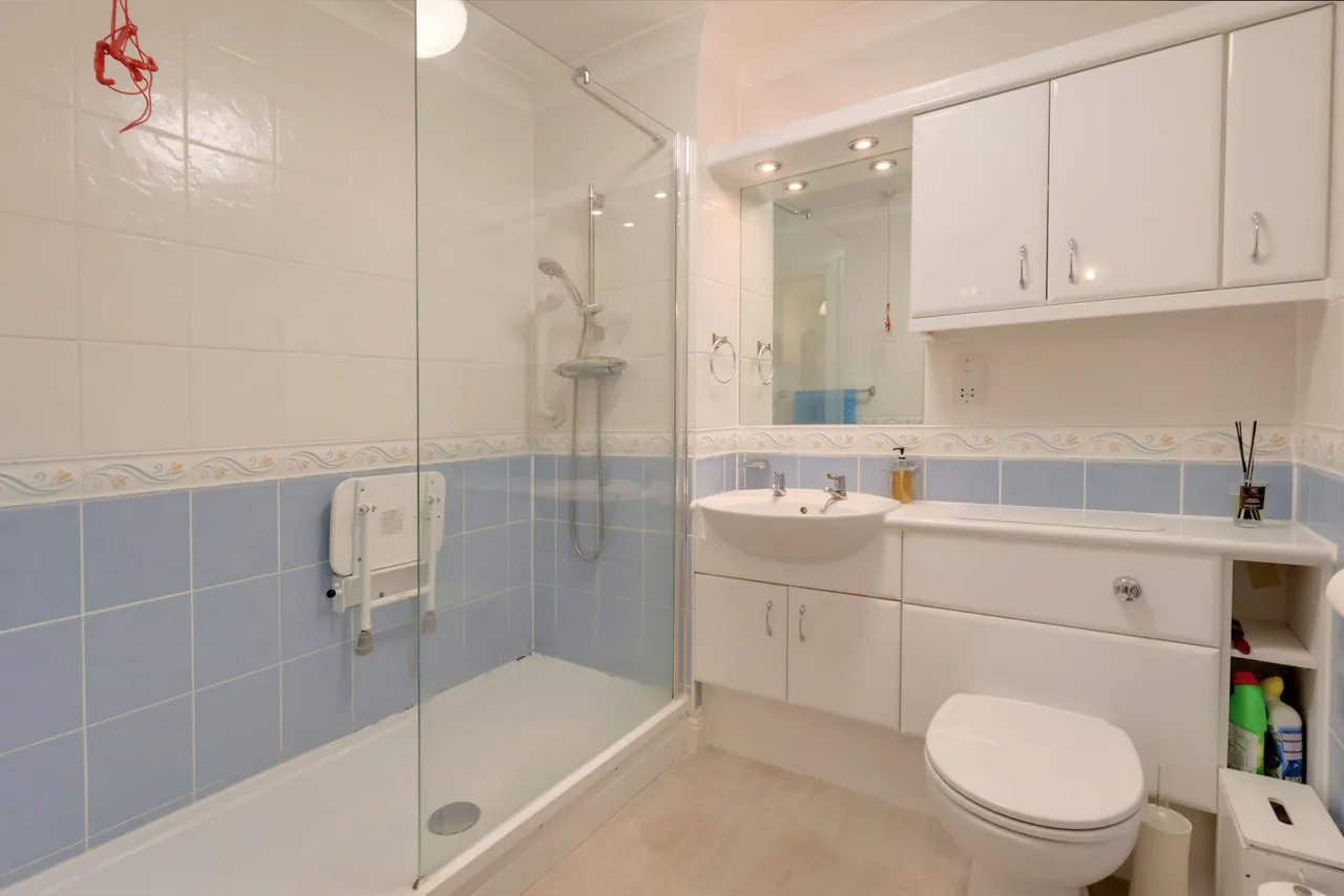 Flat 37, Mildred Court, Croydon, 26 Bingham Road, CR0 7EX, photo 7